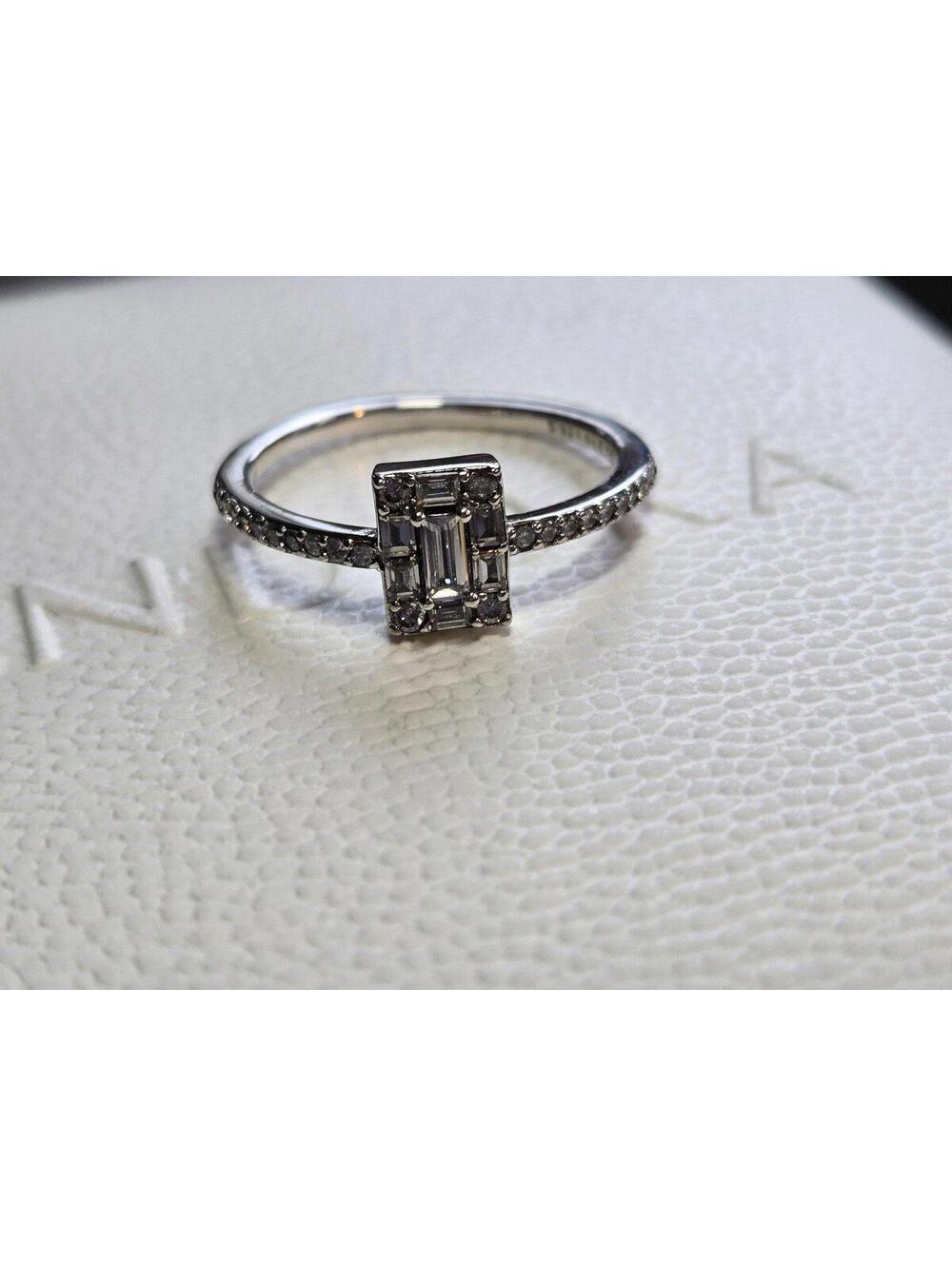 Pandora s925 ale cubic zirconia ring